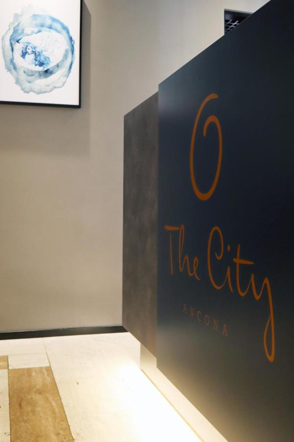 The City Hotel Анкона Екстериор снимка